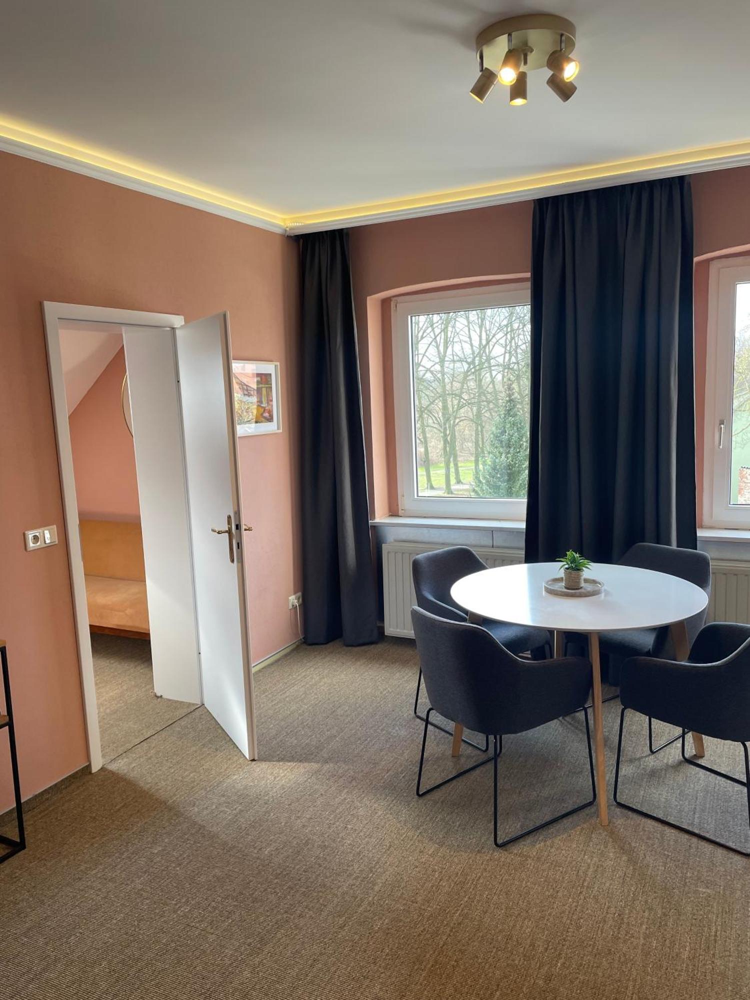 Wallblick Sonnenuntergang Appartement Gardelegen